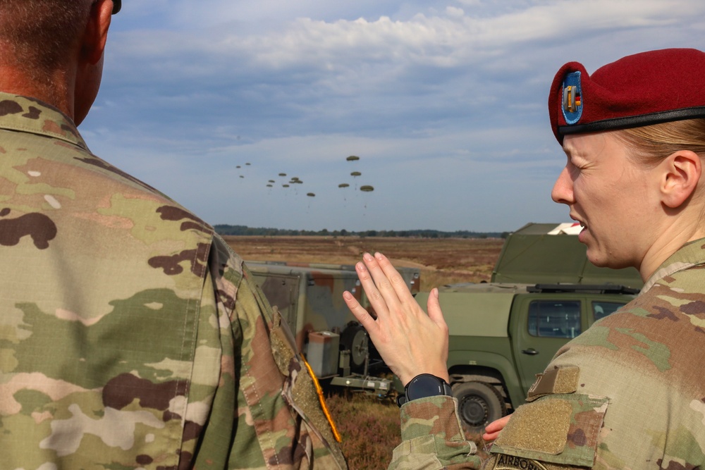 5th Quartermaster Commander Engages Brigade Leadership Amid Falcon Leap Operations