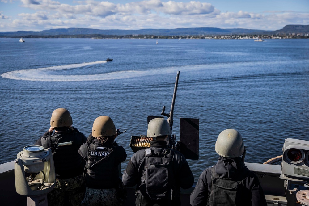 USS Gerald R. Ford (CVN 78) Departs Oslo, Norway