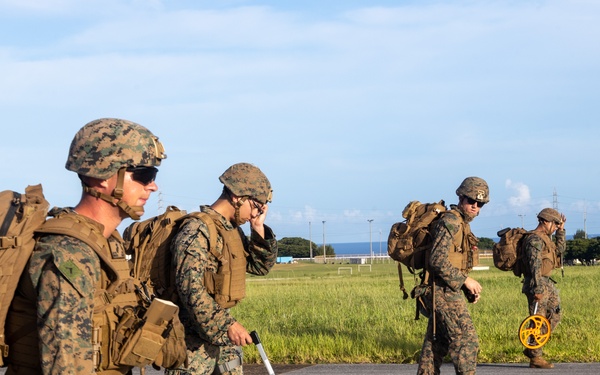 1st MAW Marines respond to simulated base attack