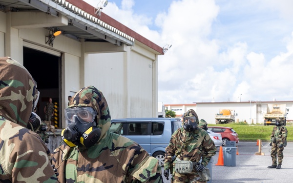 1st MAW Marines respond to simulated base attack