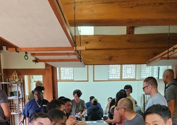 USS Blue Ridge sailors explore Korean culture