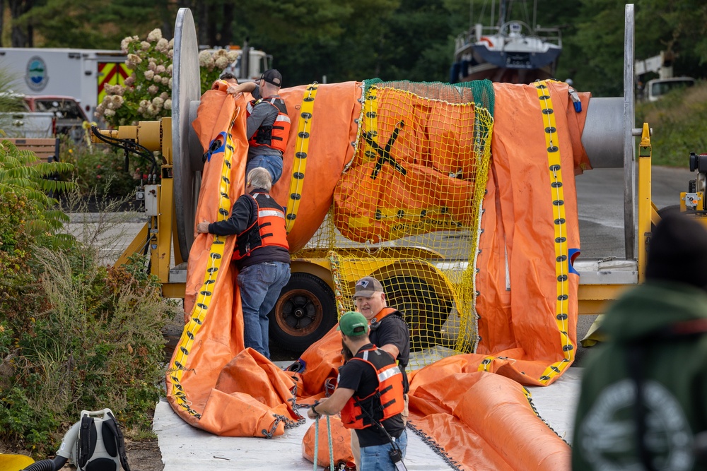 PNSY Facility Response Team Conducts Annual Training