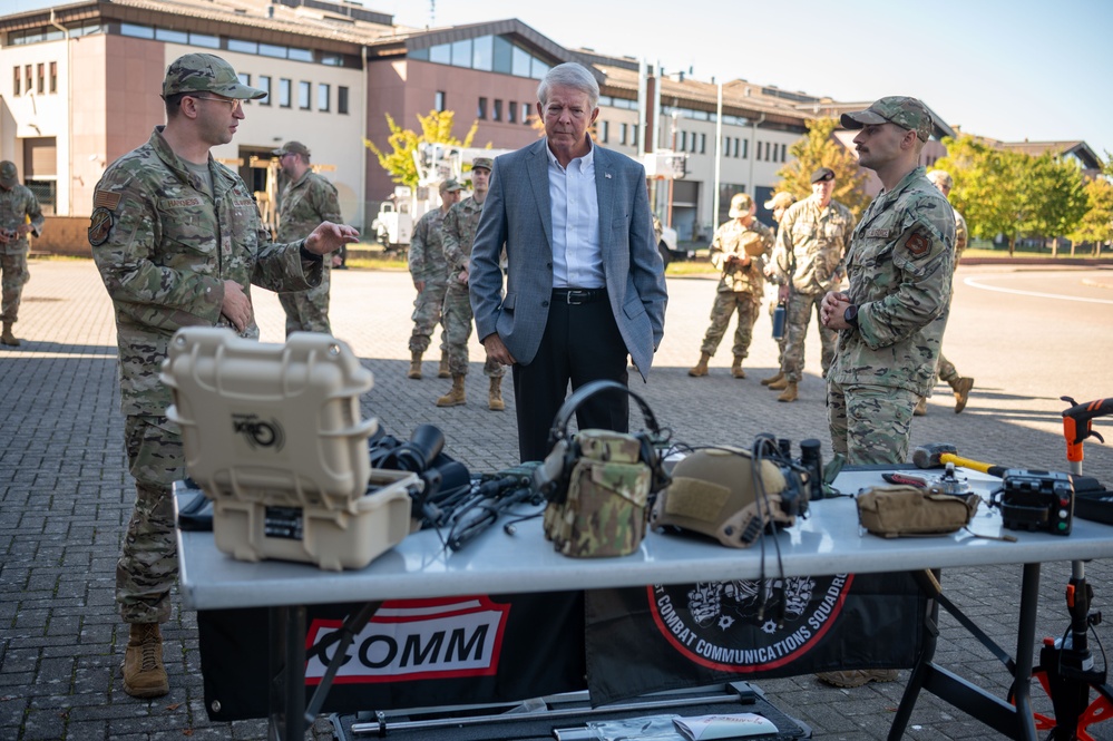 86 AW welcomes CMSAF 15