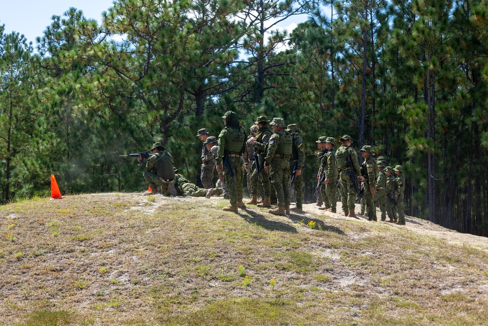 UNITAS 2025: Marksmanship Range with Multinational Forces
