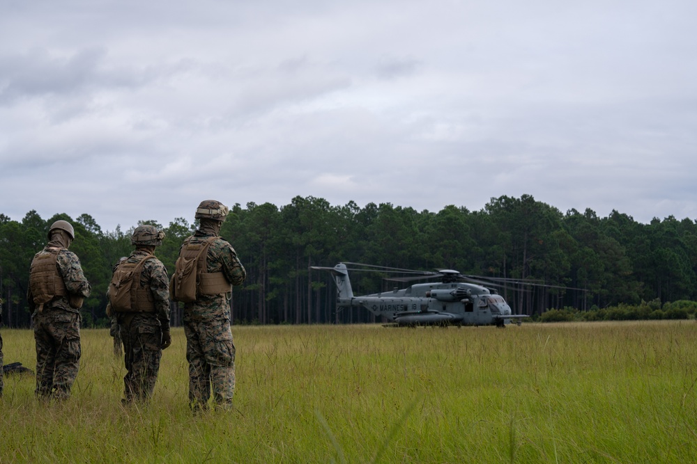 2nd Combat Readiness Regiment, Combat Logistics Battalion Conduct HST during field