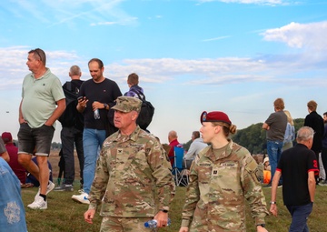 Army Leaders Attend Unit-Supported Market Garden Commemoration in Netherlands