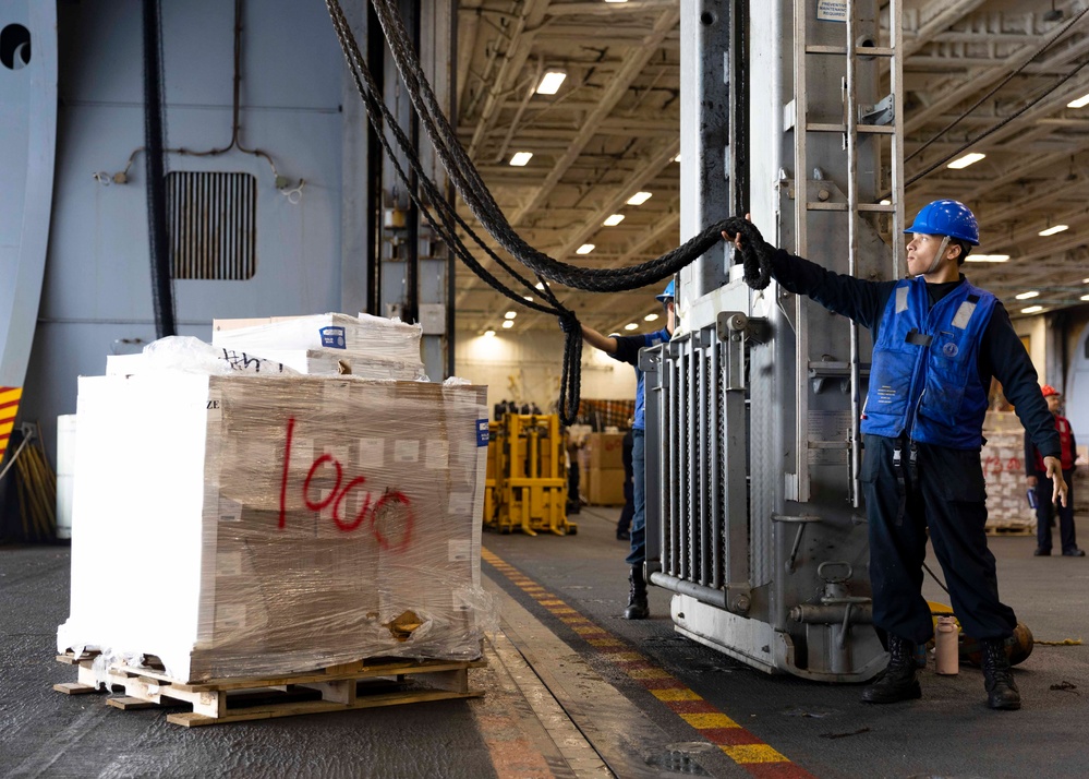 USS Gerald R. Ford (CVN 78) Conducts Replenishment-At-Sea