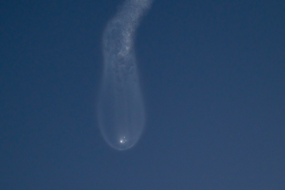 Starlink 10-27 Launches from Cape Canaveral Space Force Station