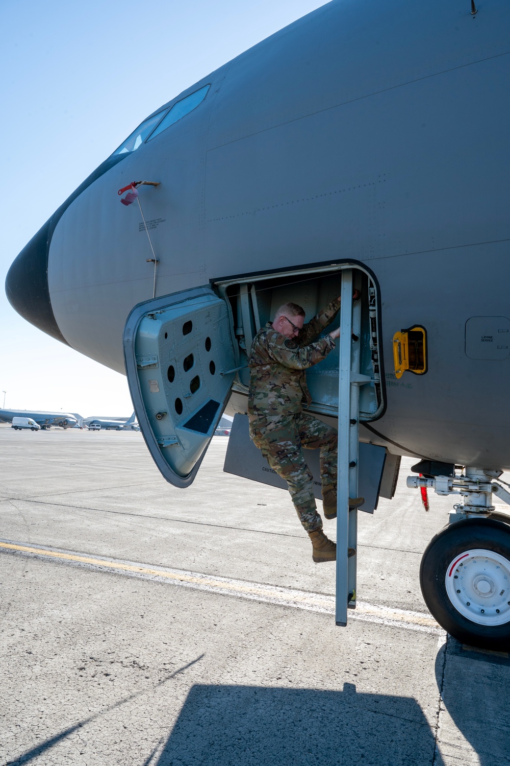 AMC chaplain visits Fairchild AFB