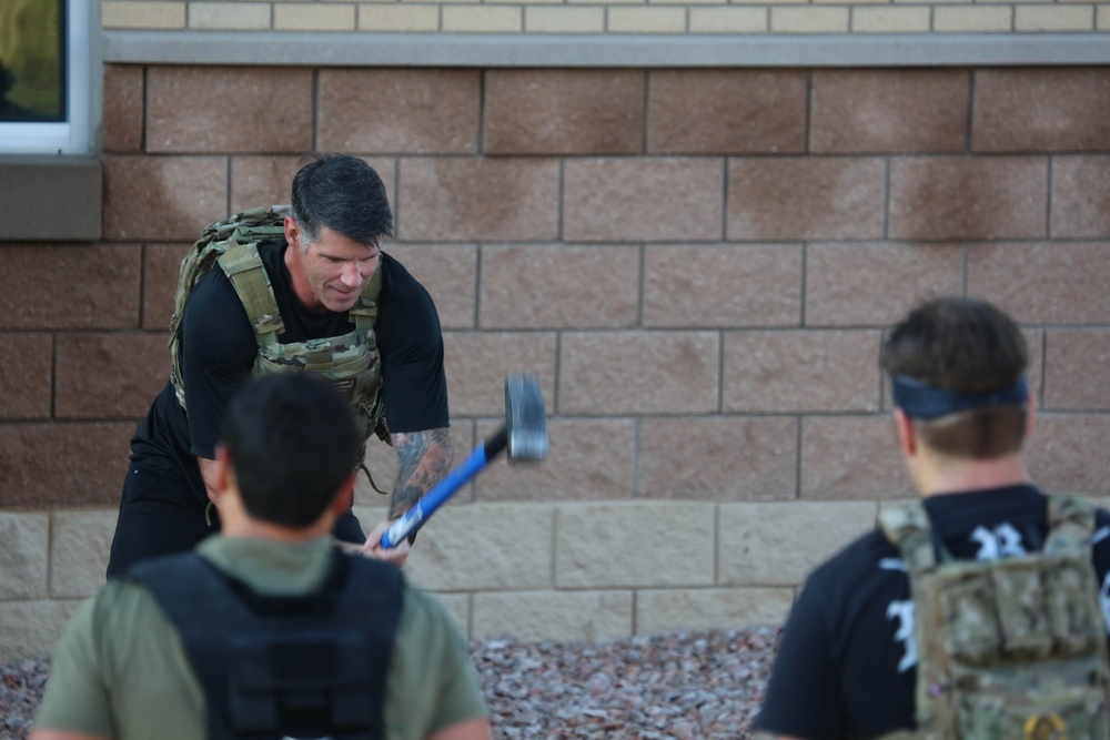 DNI Gabbard Honors 10th Special Forces by Training Side by Side With Green Berets