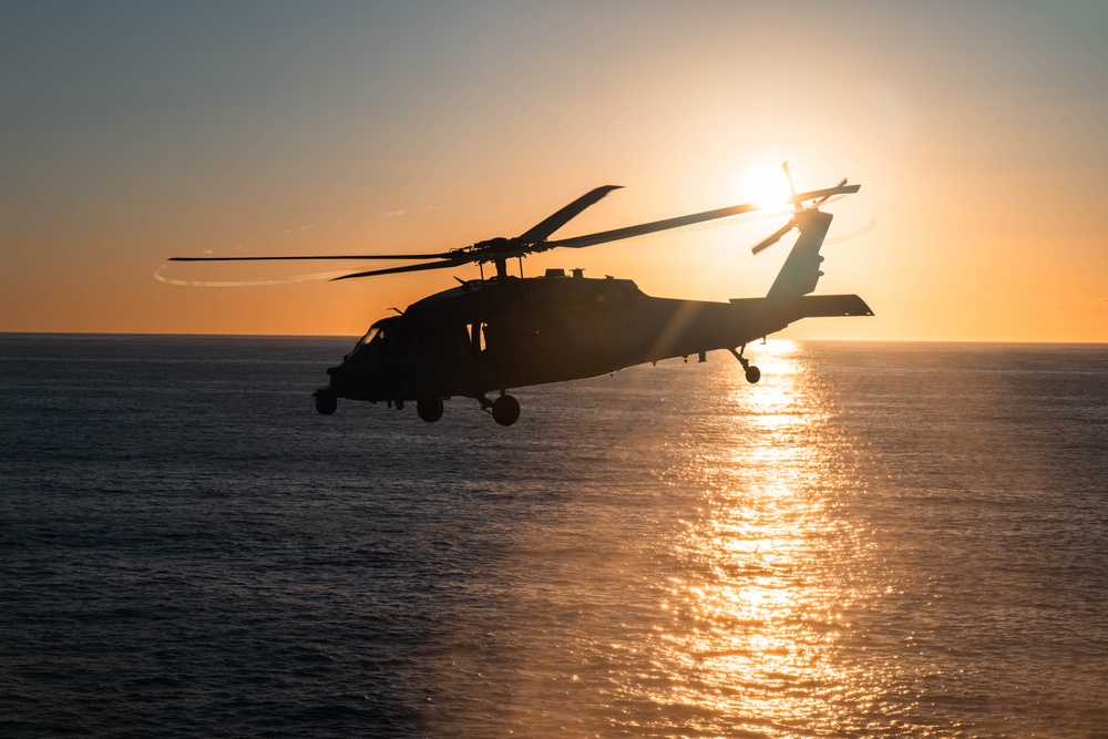 USS Arlington (LPD 24) Conducts MH-60S Seahawk Flight Operations During UNITAS 2025