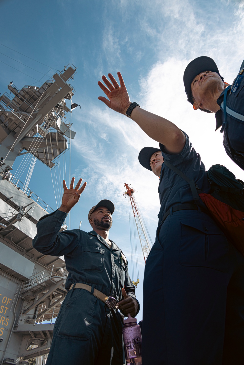 George Washington Host tour for Japan Coast Guard Sailors