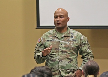 Ordnance Leaders visit 593d CSC Soldiers