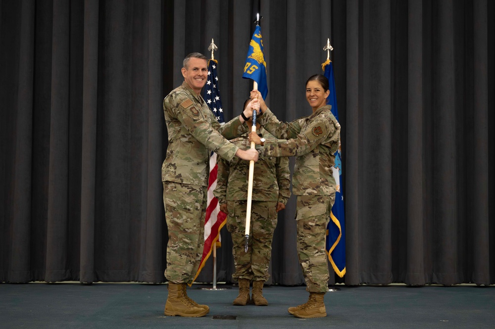 307th LRS gains new commander