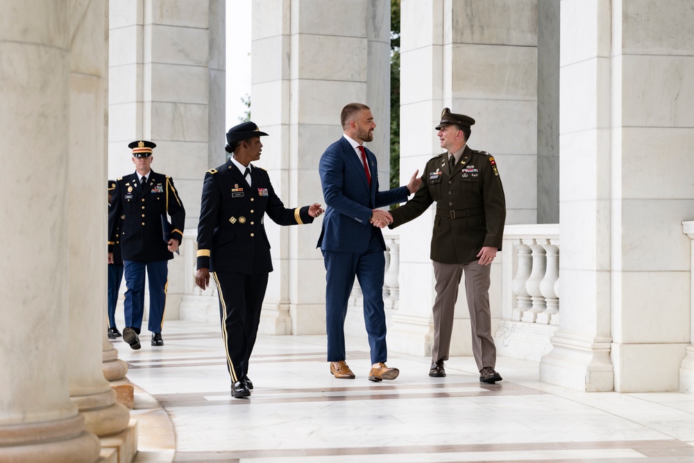 Washington Commanders Tight End Zach Ertz Visits ANC