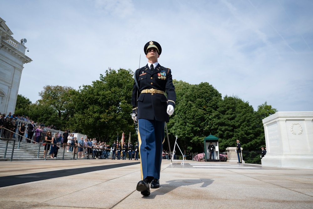 Washington Commanders Tight End Zach Ertz Visits ANC