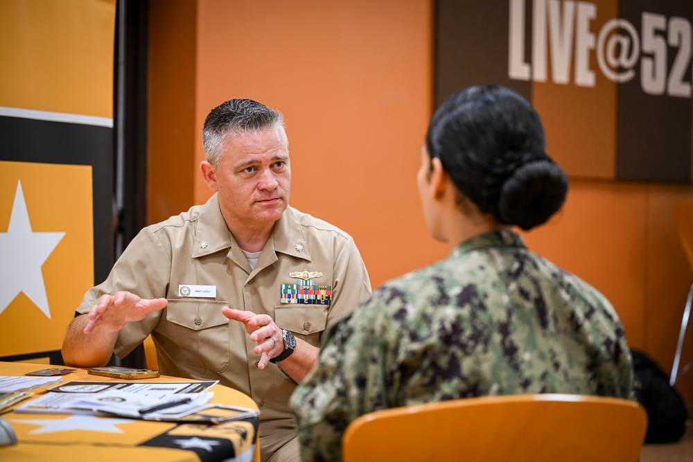 NSGL Hosts Career Development Symposium
