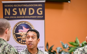 NSGL Hosts Career Development Symposium