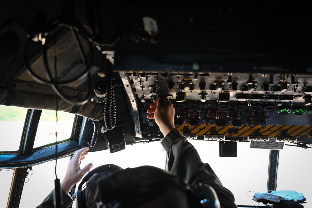 'Fini' Times Four: CTANG Aircrew Conclude Final Flights Together