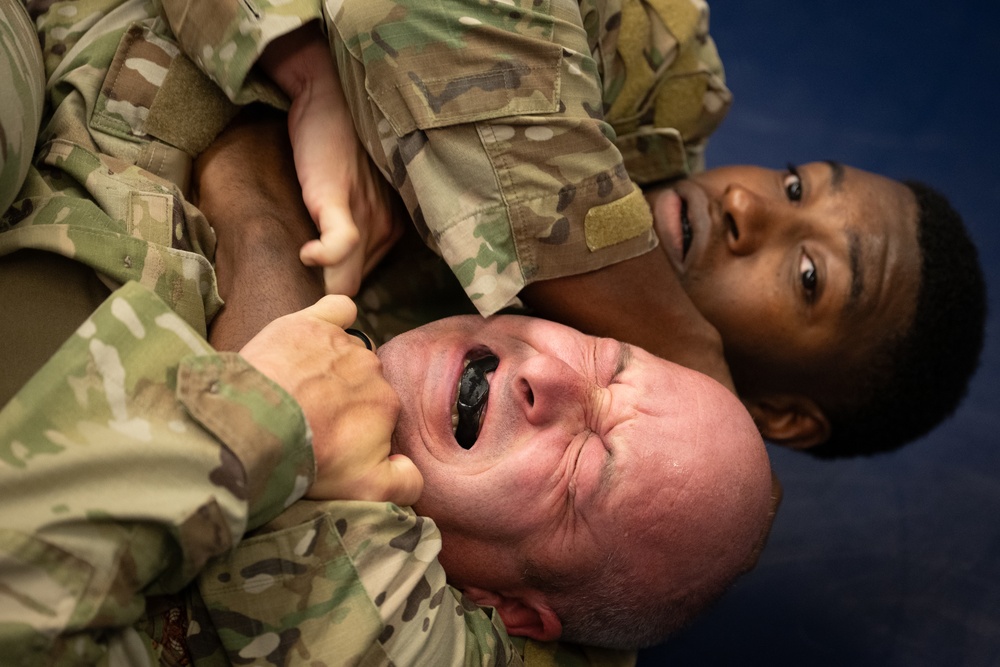 194th SFS hosts combatives course