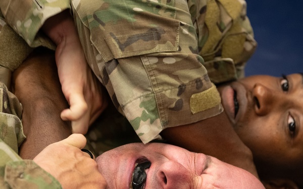 194th SFS hosts combatives course