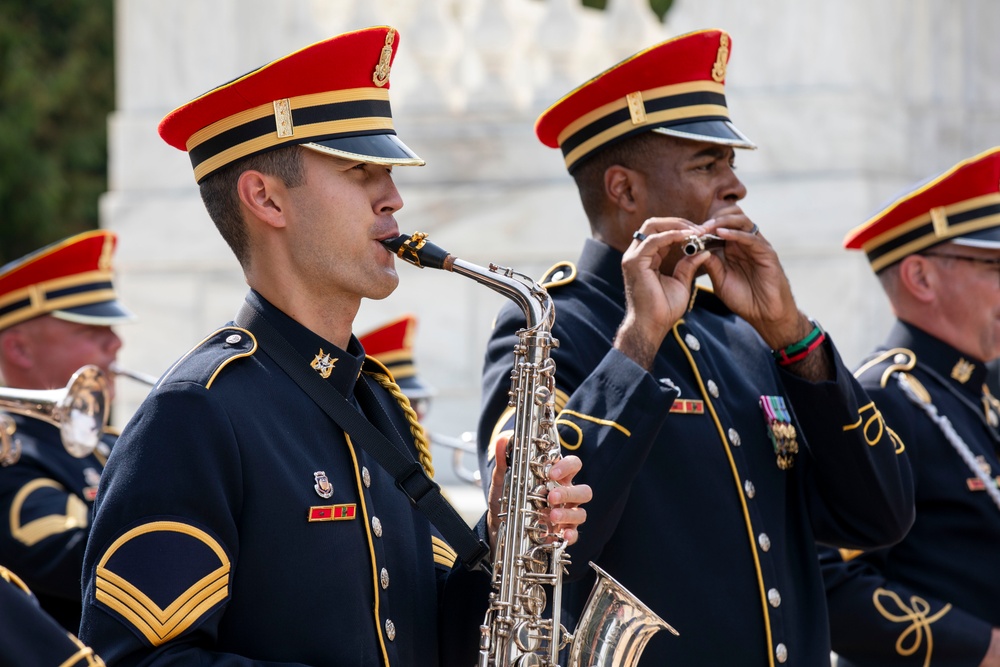 Washington Commanders participate in Army Honors Wreath Ceremony, Sept. 23, 2025