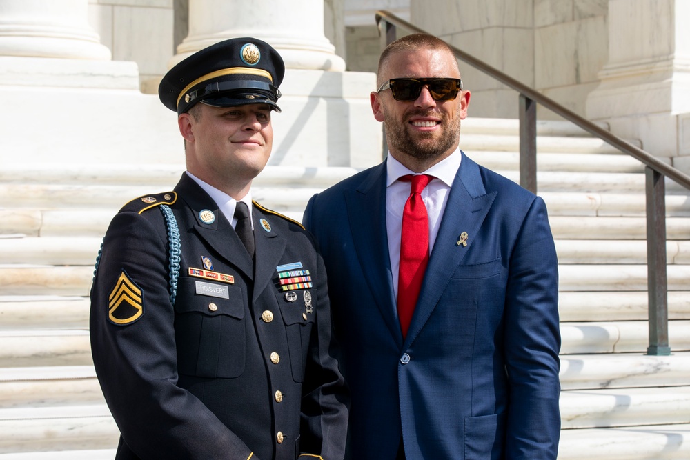 Washington Commanders participate in Army Honors Wreath Ceremony, Sept. 23, 2025