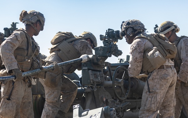 1st Bn., 11th Marines conduct direct fire artillery range