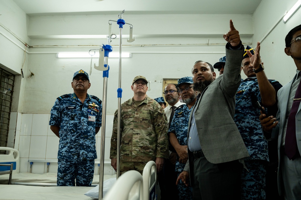 Local Bangladesh Hospital receives donation from U.S. Air Force