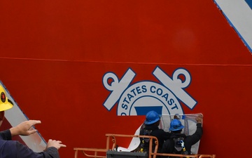 Coast Guard Cutter Polar Star prepares for return to Seattle after 308 days