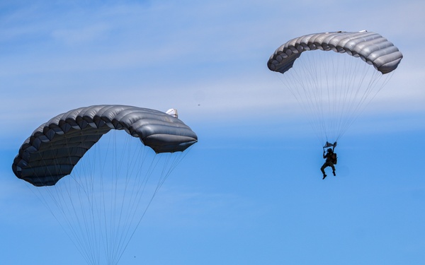 Cannon’s MC-130 supports Special Tactics Airborne Operations