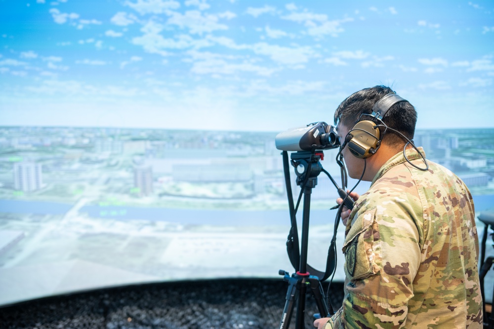 U.S. Soldiers utilize simulation rooms for Joint Fires Observation