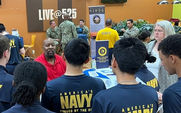 MyNavy HR Career Development Symposium Arriving at Pensacola