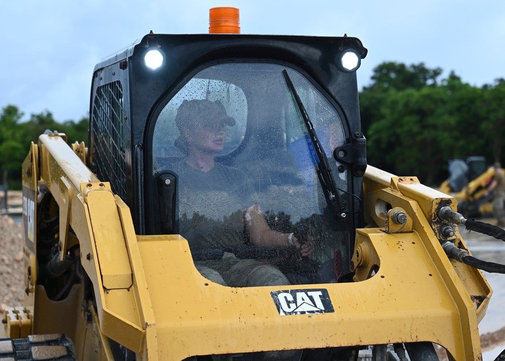 ALS Class 25-F enhances multi-capable readiness through varied career experiences