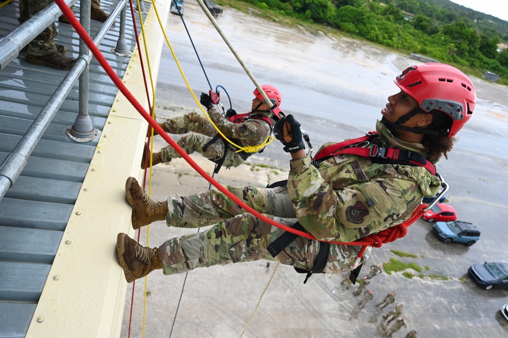 ALS Class 25-F enhances multi-capable readiness through varied career experiences