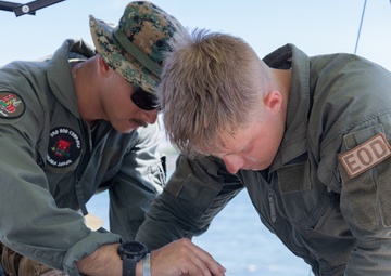 U.S. Marines conduct unmanned underwater vehicle training during Resolute Dragon 25