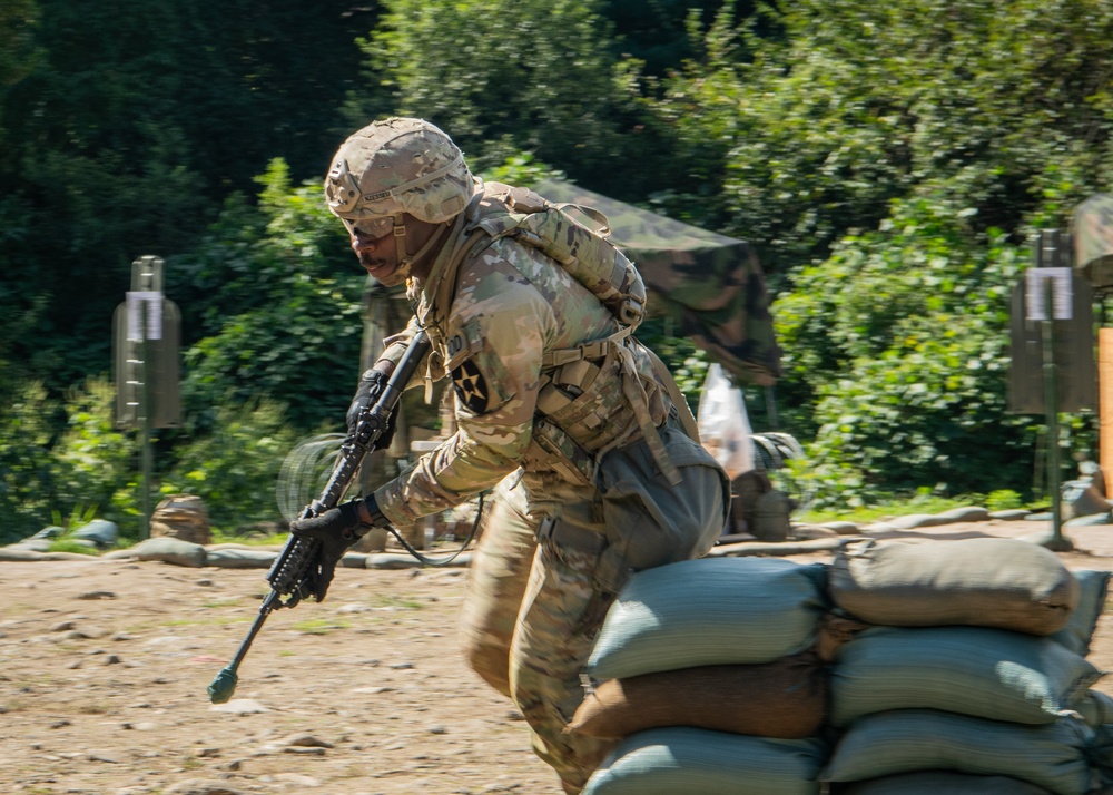 Expert Soldier Badge training