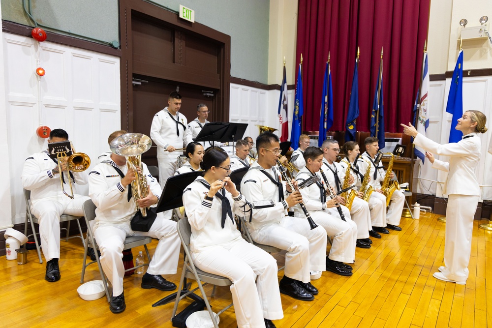 CFAY Hosts Change of Command