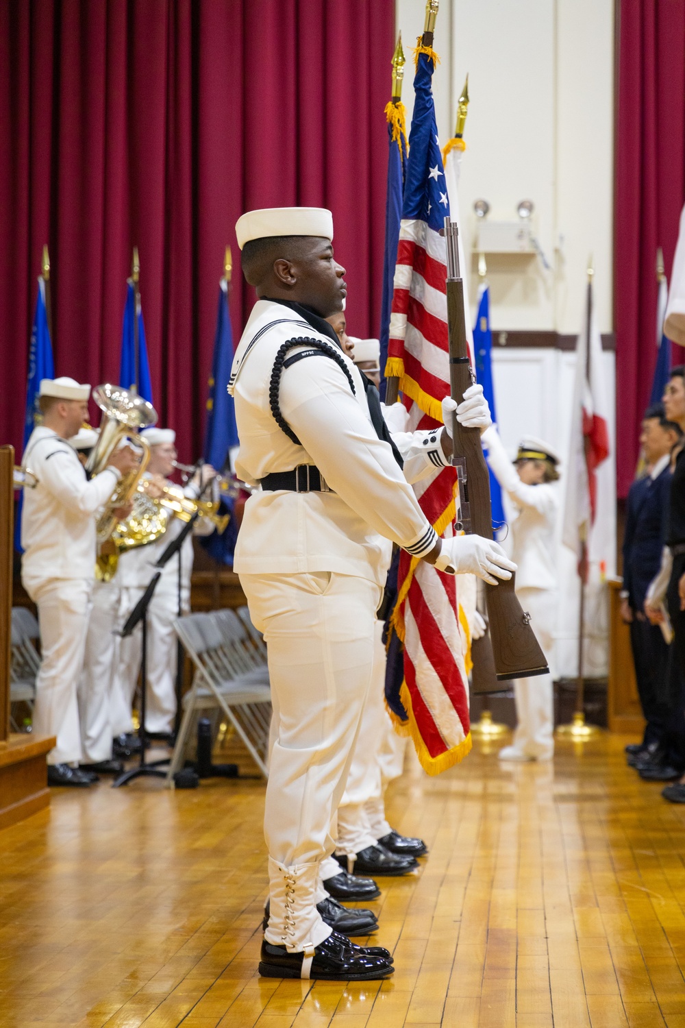 CFAY Hosts Change of Command