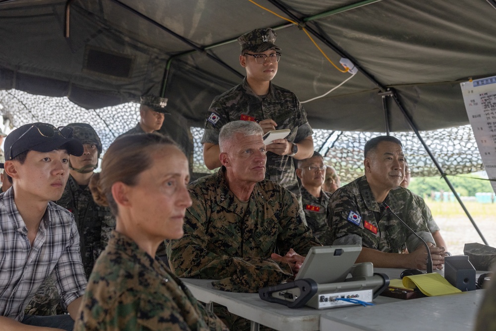 III MEF Commanding General Visits Marines, Meets with ROKMC Commandant During KMEP 25.2