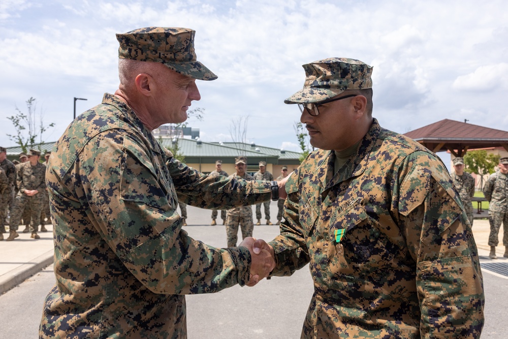 III MEF Commanding General Visits Marines, Meets with ROKMC Commandant During KMEP 25.2