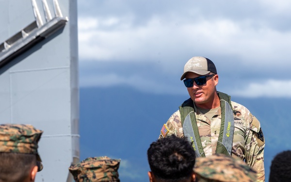 3rd LCT Conducts Beach Operations with a U.S. Army MSV(L)