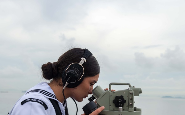 USS Blue Ridge (LCC19) arrives in Busan, South Korea