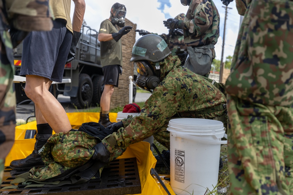 3rd MLG, JGSDF conduct bilateral CBRN site exploitation training during Resolute Dragon 25 3rd MLG, JGSDF conduct bilateral CBRN site exploitation training during Resolute Dragon 25