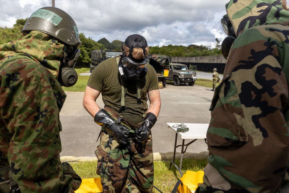 3rd MLG, JGSDF conduct bilateral CBRN site exploitation training during Resolute Dragon 25 3rd MLG, JGSDF conduct bilateral CBRN site exploitation training during Resolute Dragon 25