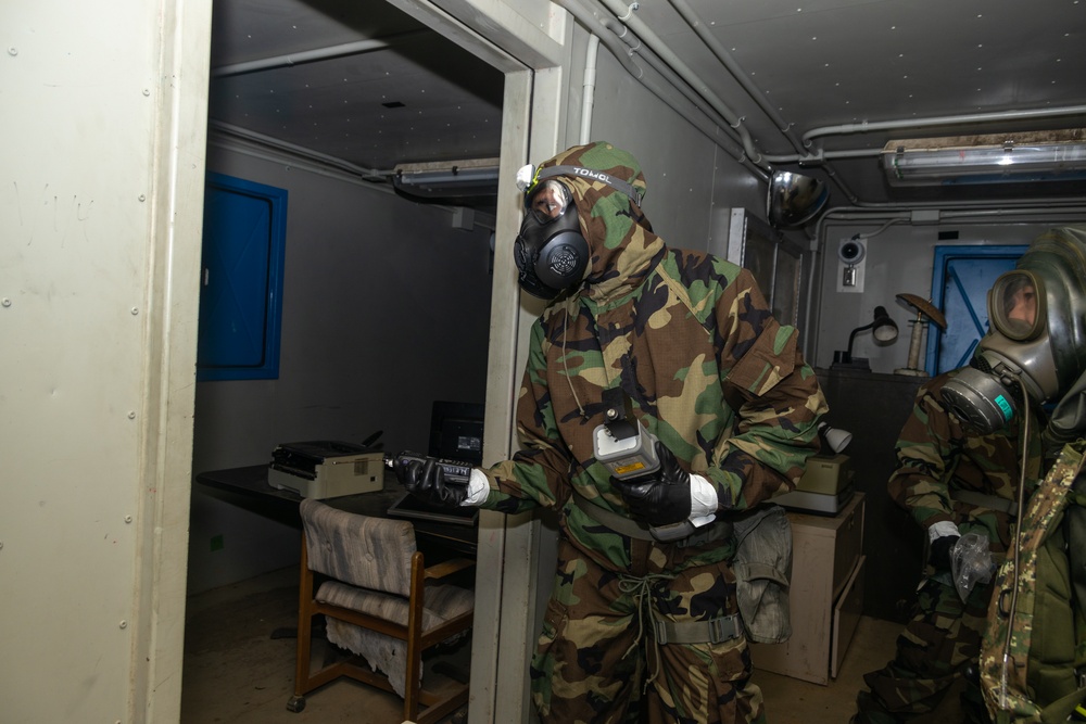 3rd MLG, JGSDF conduct bilateral CBRN site exploitation training during Resolute Dragon 25 3rd MLG, JGSDF conduct bilateral CBRN site exploitation training during Resolute Dragon 25