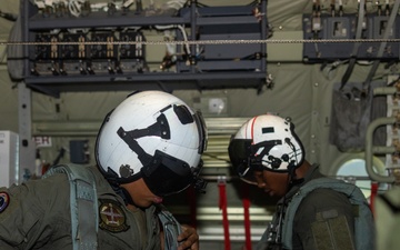 U.S. Marines with 3rd Marine Logistics Group conduct aerial deliveries during Resolute Dragon 25