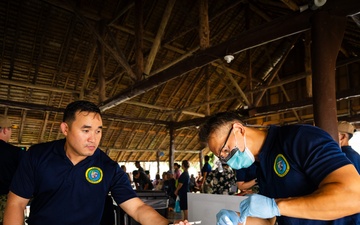 Pacific Partnership 2025 Multinational Service Members Host a Community Health Engagement at Ernguul Children’s Park in Koror, Palau, Sept. 25.