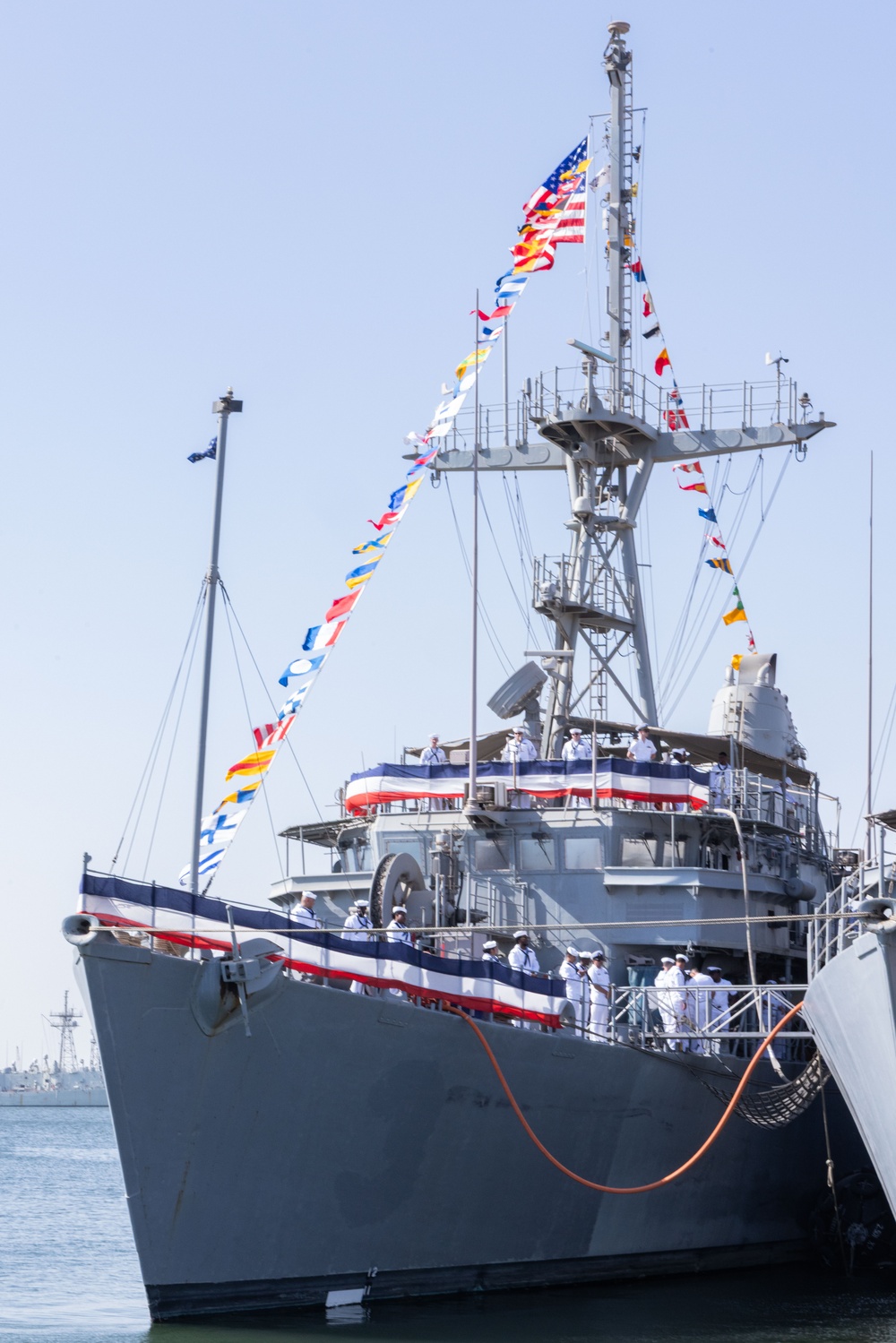 USS Sentry (MCM 3) Decomissioning