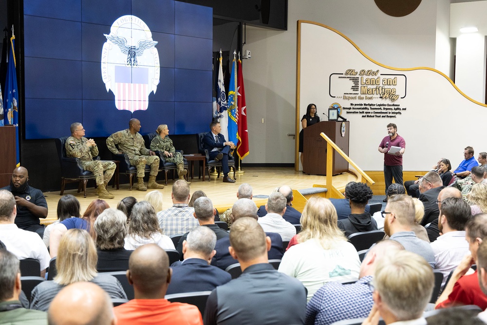 DLA director outlines transformation vision for Columbus workforce